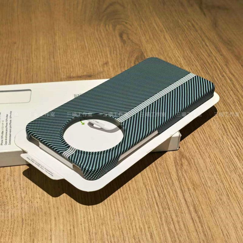 Carbon Fiber Texture Protective Phone Cases for OnePlus Ace 5, Ace 5 Pro, Ace 5 Ultra
